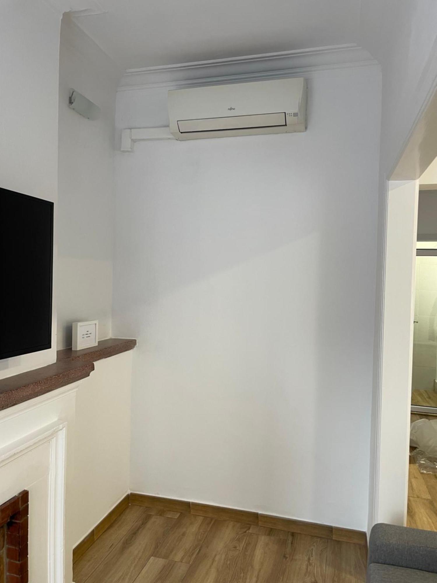 Apartamentos Tarradellas Sants Estació Apartament