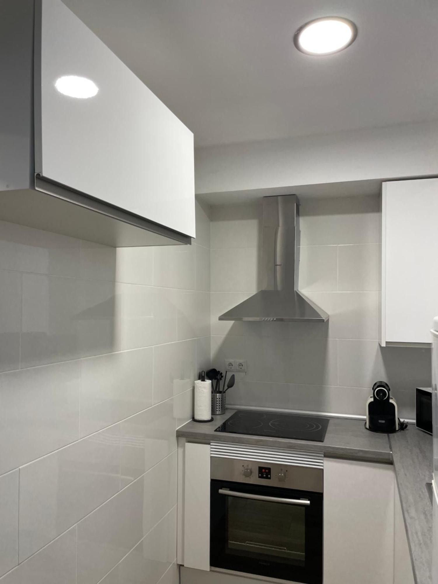 Apartamentos Tarradellas Sants Estació *