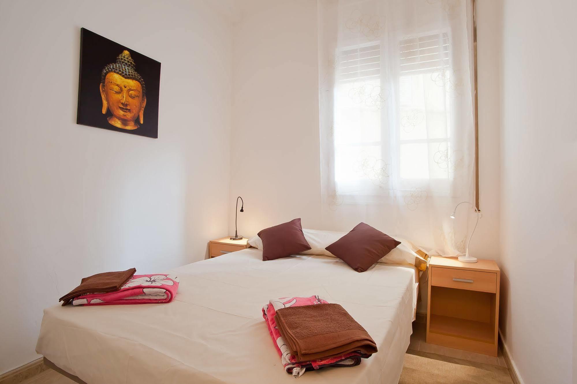 Apartamentos Tarradellas Sants Estació * Barcelona