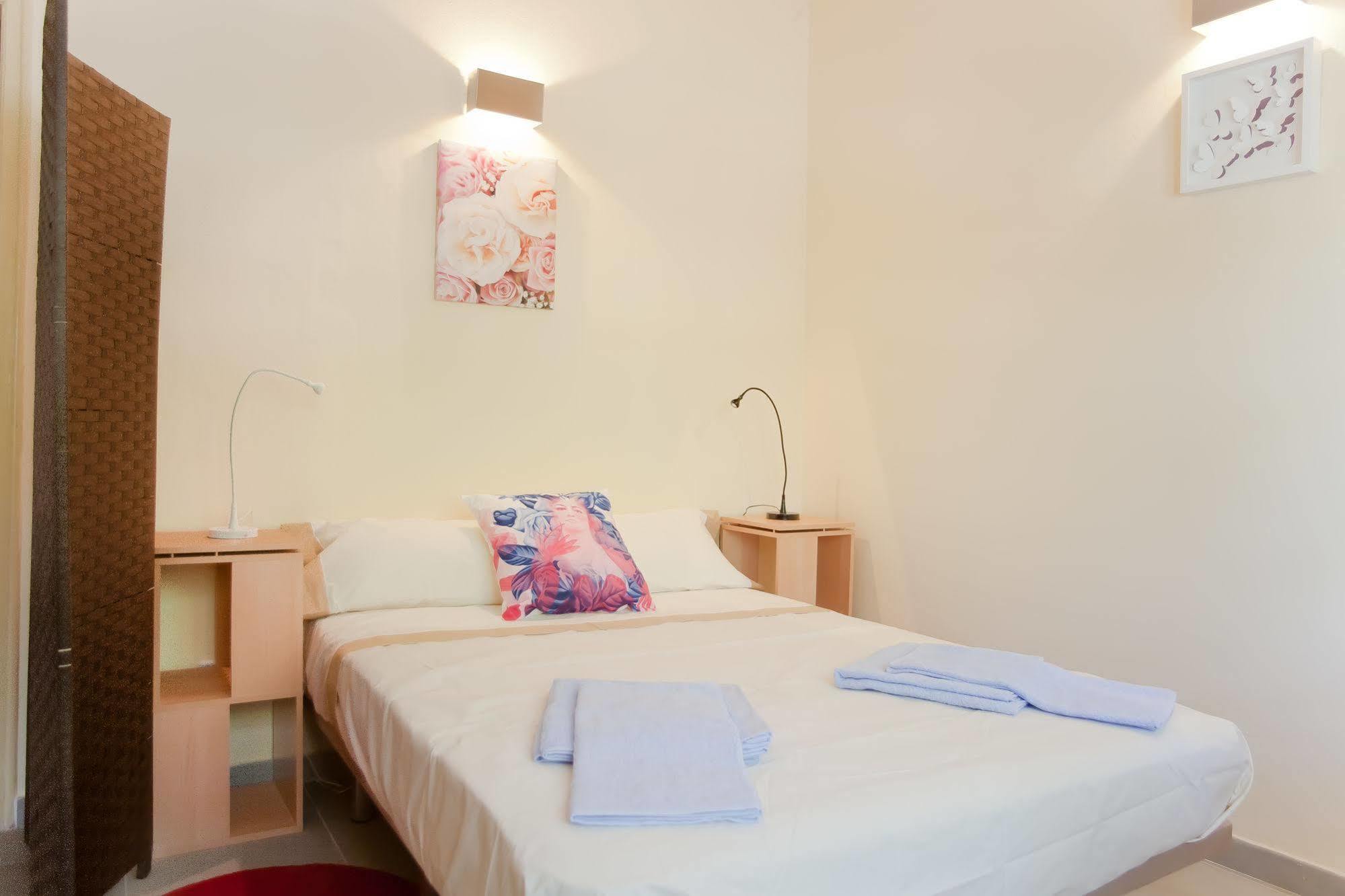 Apartamentos Tarradellas Sants Estació Apartament *
