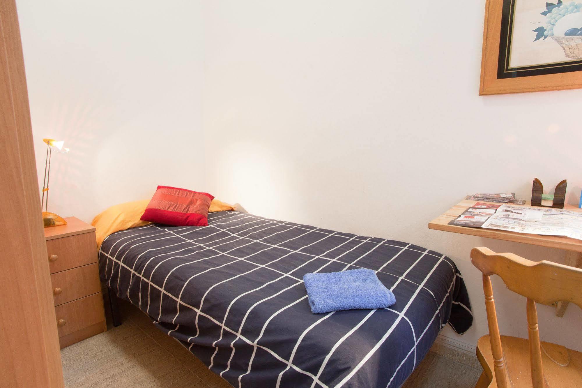 Tarradellas Sants Estacio Barcelona
