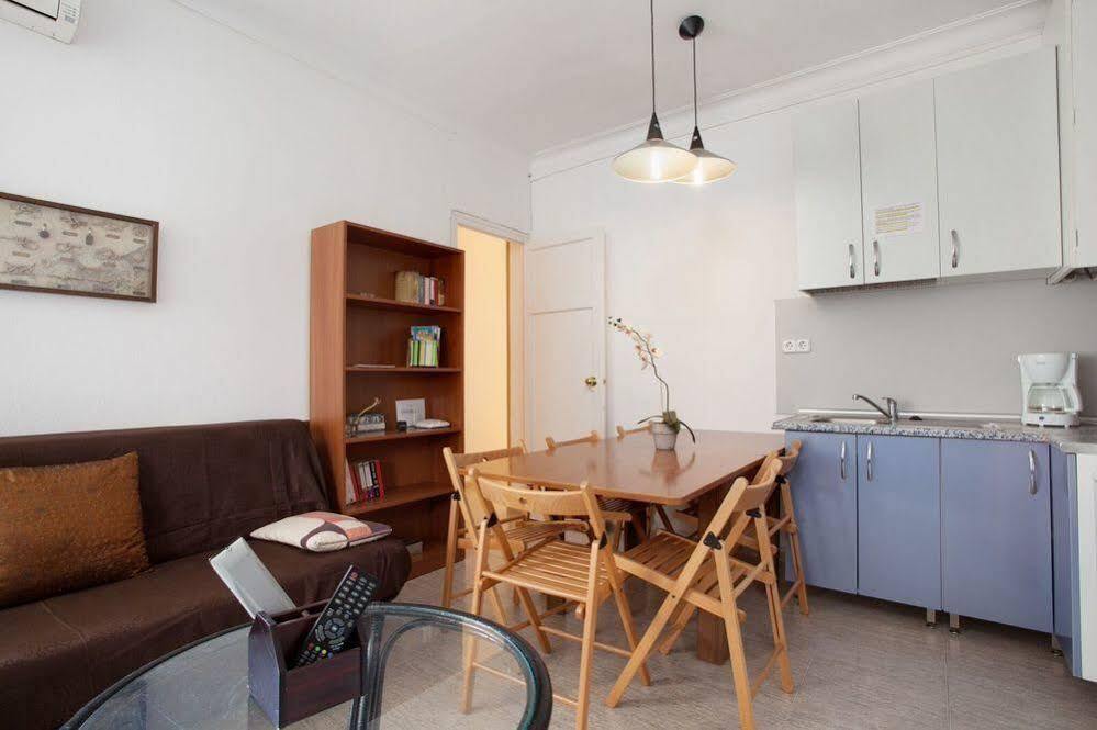 Apartamentos Tarradellas Sants Estació Apartament