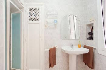 Apartamentos Tarradellas Sants Estació Apartament *